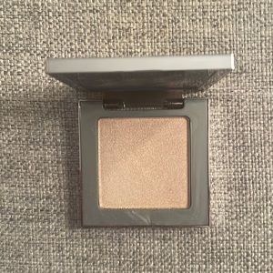 Urban Decay Sun Highlighter